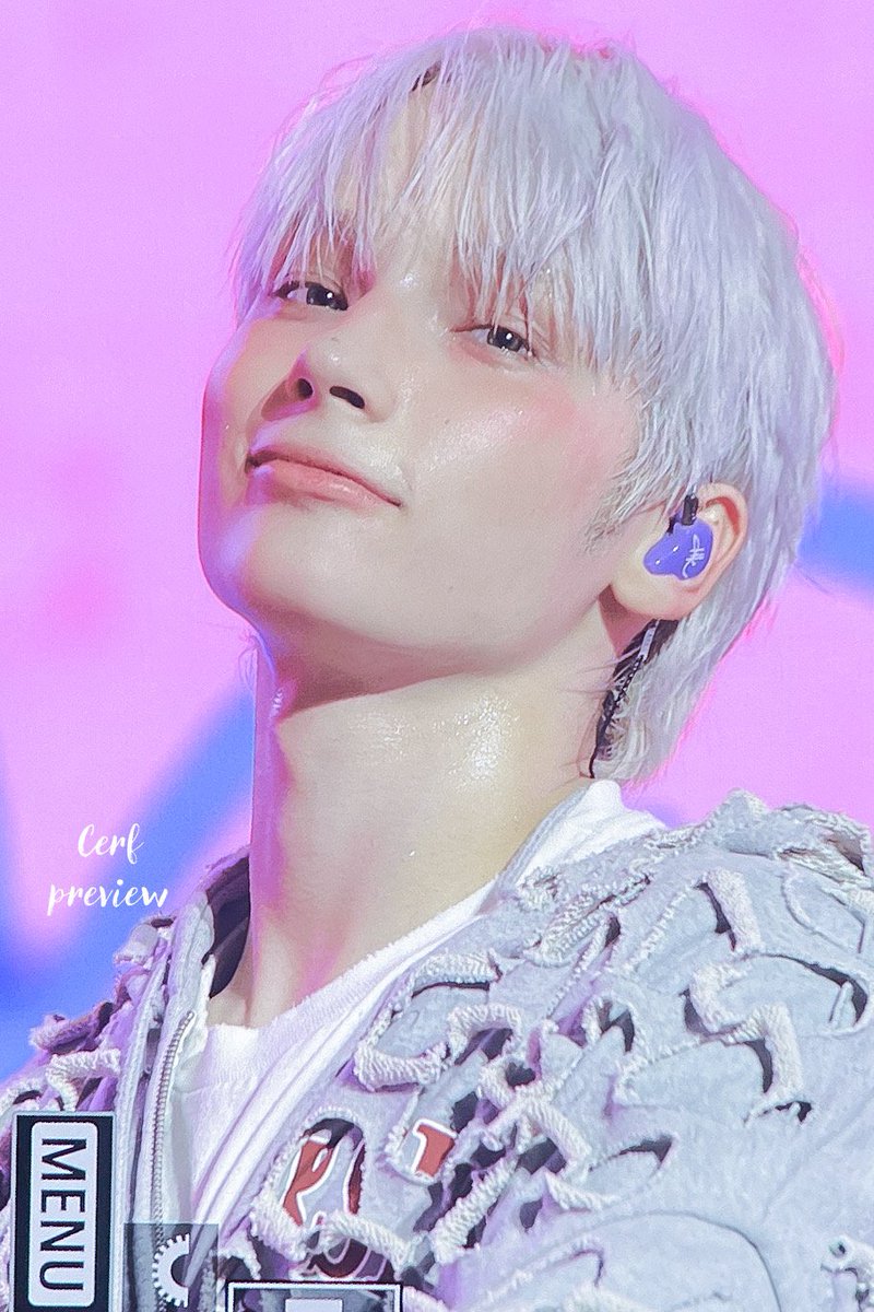 250721
🤍💜✨
#휴닝카이 #HUENINGKAI #ヒュニンカイ