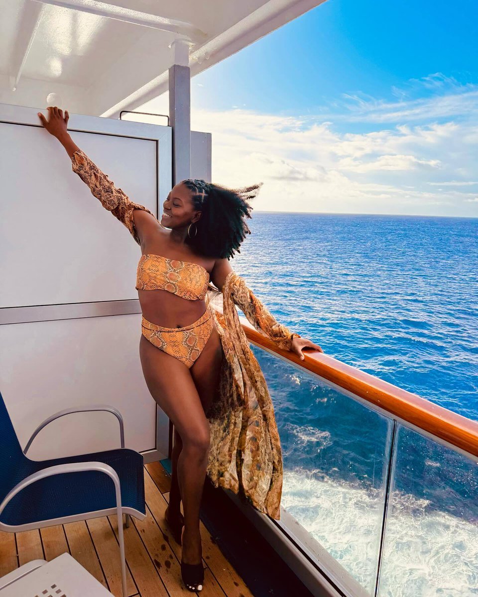 CarnivalCruise's tweet image. That balcony breeze feeling 🛳️ #Carnivalcruise #ChooseFun 📸 IG User: yatrickya