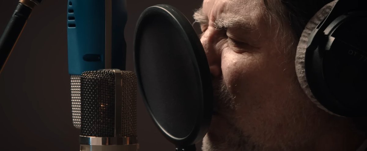 glaincorona's tweet image. 📢 ¡Alegría sabinera! 🎙Aprovechando la gira de &quot;Hola y adiós&quot;, en Radio UNED nos han entrevistado para hablar de &quot;Joaquín Sabina fusilado con PoeMAS&quot;. 🤓 Echamos media hora de tertulia Daniel Nappo, Pablo Núñez, Javier Soto y yo mismo, en este enlace 👉 canal.uned.es/video/687a2664…