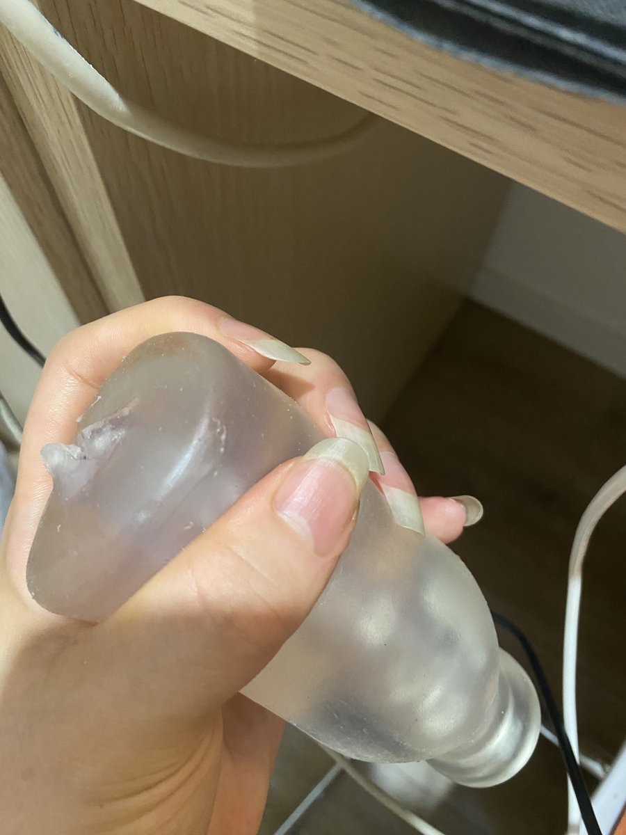 _Zea_Zed_'s tweet photo. 今天是0721日，不小心把飞机杯尻裂了……所以现在我获得了一个贯通型自慰套…
its 0721 day today, and i broke through my masturbator accidently… so i got a through-type one now… https://t.co/LQ6KJr5csS