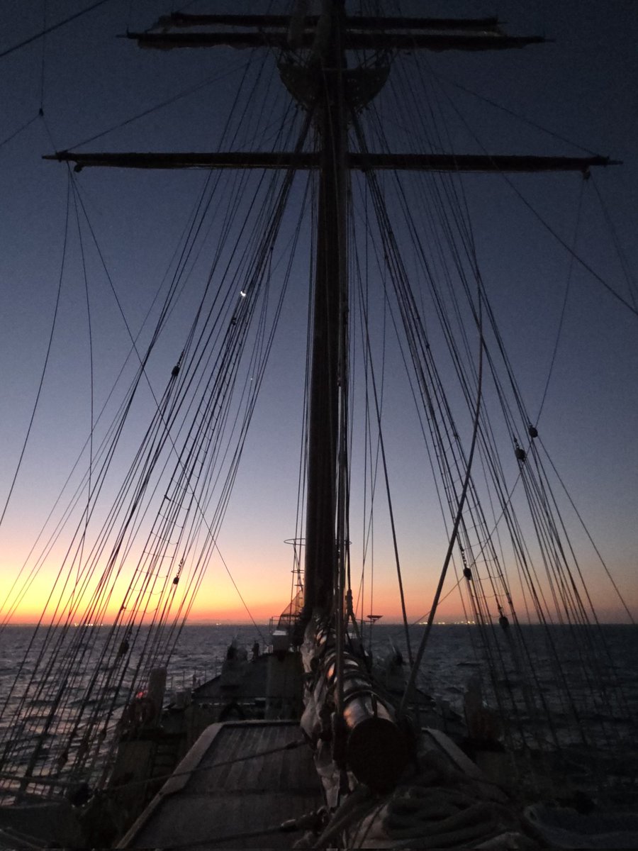 After 4 fantastic days sailing as a first 🇨🇿 citizen on the board of #JuanSebastiandeElcano, Spanish armada training ship made in 1927, we arrived to #Cadiz enriched by many new friendships and once-in-a-live time impressions. Thank you #somosarmada.
 🇪🇸🇨🇿⛵️⚓️
<a href="/CzechEmbMadrid/">Czech Embassy Madrid</a>