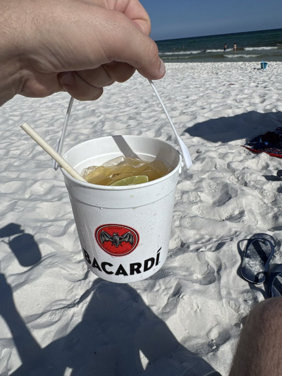 OG3Wayne's tweet image. I call this the dealing with your boss drink… because after a couple of these, it really doesn’t matter how much they’re pissing you off. lol