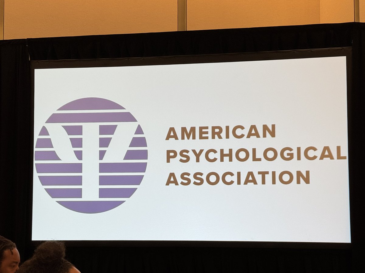 El_GioRamos's tweet image. Grateful to be in DC to participate in the 2025 APA Think Tank on Educational Equity and Workforce Development.
PS: My professional outfit screams, “business in the front, party in the back”