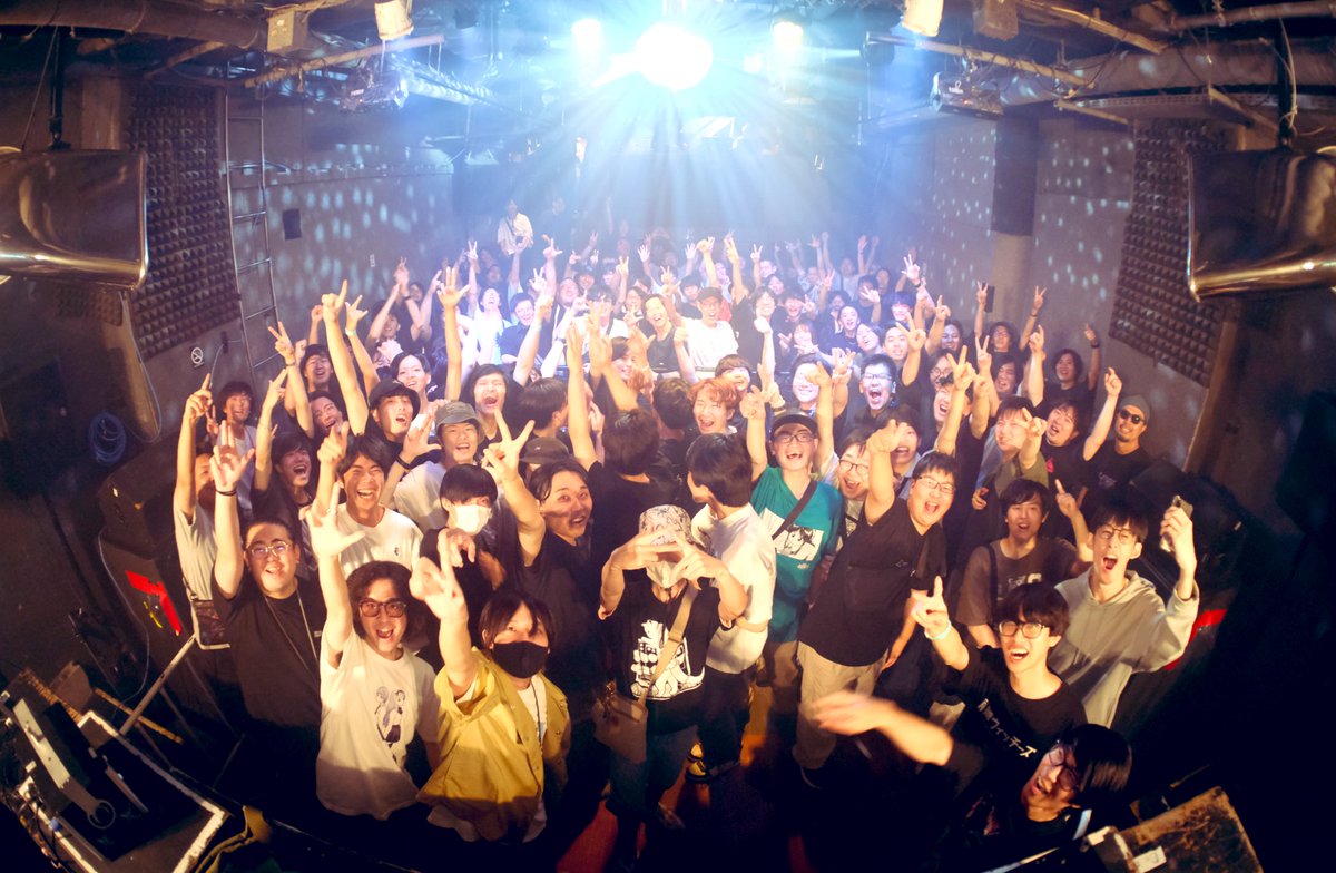 Nia_0214's tweet image. 遅ればせながら色々落ち着いたので改めてご挨拶を!
#XGeeks vol.6 ご来場頂きましてありがとうございました!
「俺たちなりの夏祭り」楽しんで貰えたなら嬉しいです!
これからもベースミュージックとナードスピリットの交差を続けていきます!
またここで会いましょう🙌
