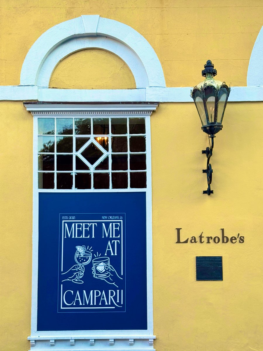 DavidMora's tweet image. Stoked for the @GruppoCampari activation at @LatrobesOnRoyal this week! 🍹💙⚜️

#MeetMeAtCampari #NewOrleans #TOTC2025