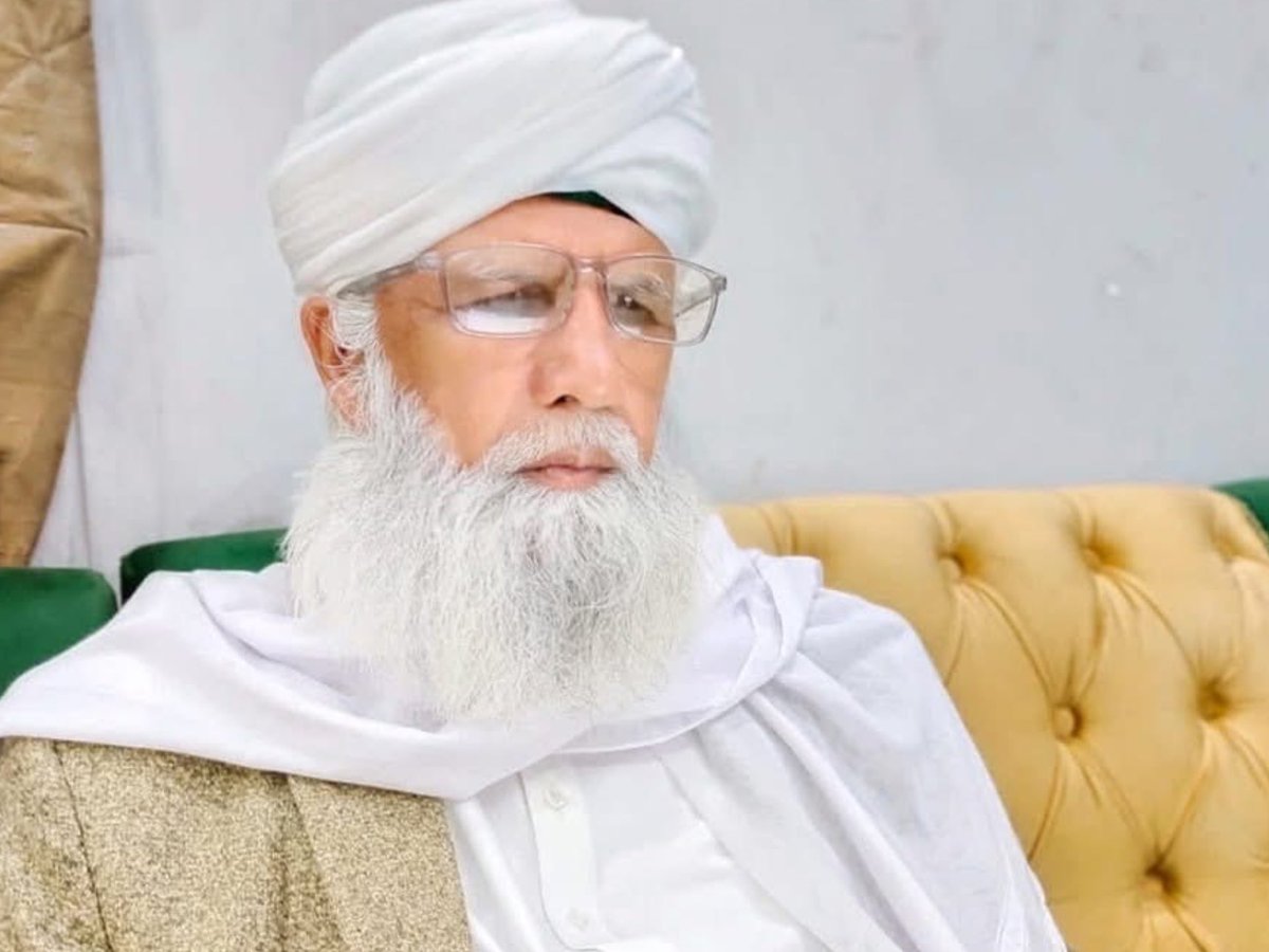 ClarifyingLight's tweet image. “Saying that ‘humanity is my religion’ is also a form of atheism — humanity is not the name of any religion, just as ‘animality’ is not the name of any religion.”
— Shaykh Ghulām Rasūl Qāsimī حفظه الله
