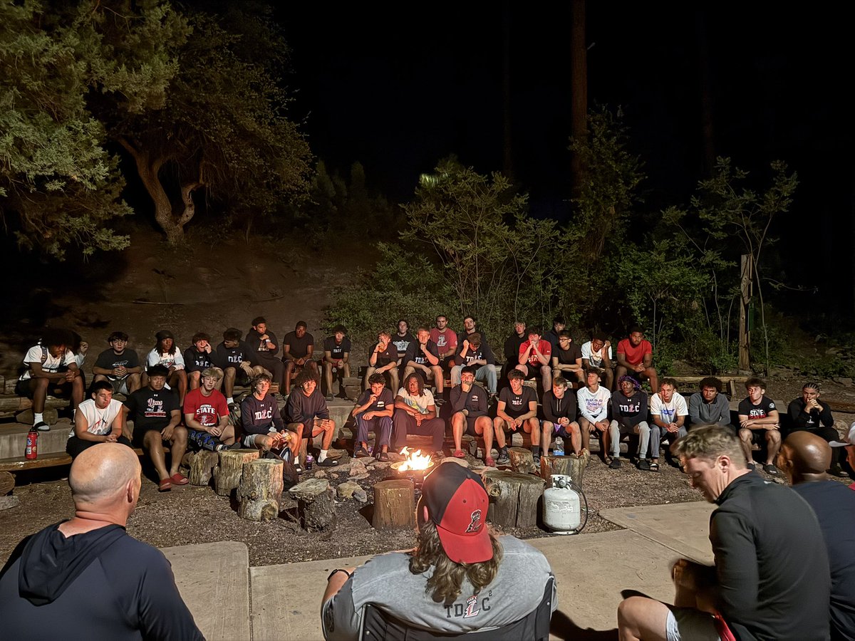 Liberty Lions Football (@libertyfblions) on Twitter photo Camp T - Day 2 ☑️
Another great day of camp capped off with a Lions Senior Bonfire. A lot of great conversation of brotherhood and community heading into their last season!
<a href="/AY_BILT/">American Youth - BILT</a>
#DB3 #TDLCC Camp T - Day 2 ☑️
Another great day of camp capped off with a Lions Senior Bonfire. A lot of great conversation of brotherhood and community heading into their last season!
<a href="/AY_BILT/">American Youth - BILT</a>
#DB3 #TDLCC