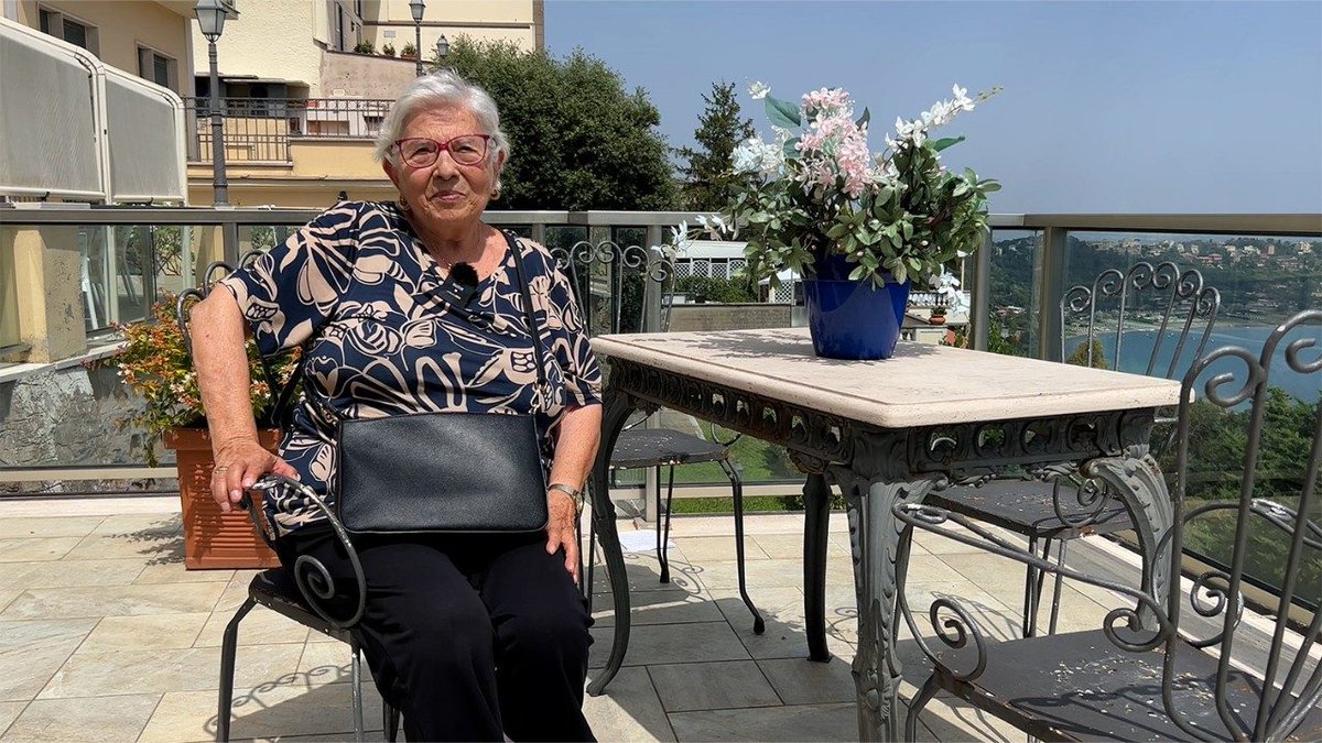 vaticannews_it's tweet image. “Alla fine dell’incontro avevamo la gioia negli occhi”. Le suore di Santa Marta raccontano la visita di Papa #LeoneXIV alla casa di riposo di #CastelGandolfo
#VaticanNewsIT
⬇️ Leggi l'articolo di @DanielePiccini
shorturl.at/Z8to3