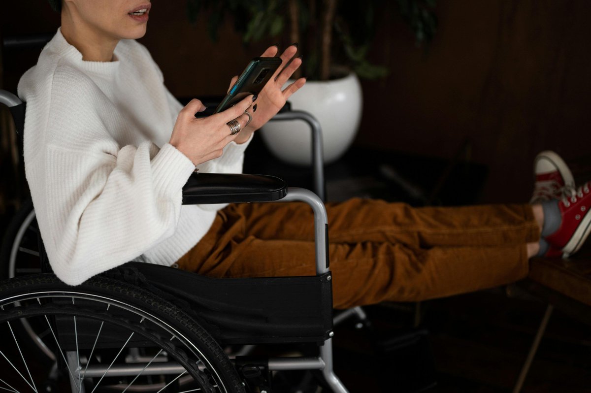 Chronic Illness Apps: Why Use Them and Ones to Try for EDS Management

buff.ly/3ZQCrPP 

#EhlersDanlosSyndrome #Hypermobility #HSD #tech #Health #Zebras #NEISvoid #MedEd #Medicine #Patients #Spoonies #EDS #POTS #MCAS