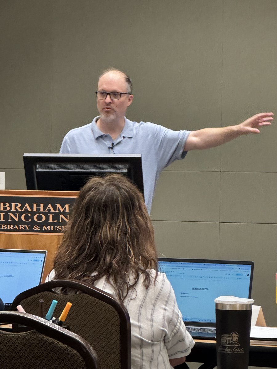 mremrich1's tweet image. Calling all educators and history buffs! Livestream Dr. Jon White (@CivilWarJon) as he kicks off the @Gilder_Lehrman @ALPLM Reframing Lincoln seminar. Don’t miss this deep dive into Lincoln’s legacy #gliseminars2025
Watch here👇 gilderlehrman.org/professional-d…