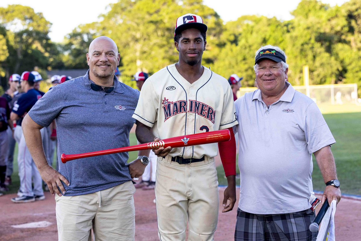 OfficialCCBL's tweet image. “That’s a moment I’m going to remember forever.”
Tre Broussard (@HarwichMariners) and Antonio Morales (@FalCommodores) took home the 2025 Cape League All-Star MVPs.
🔗: capecodleague.com/news/tre-brous…
