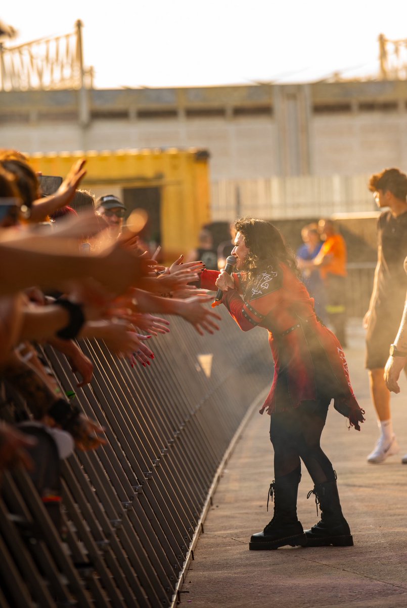 lacuna_coil's tweet image. Ahhh @ReleaseAthens , we really couldn’t get enough of you 🔥