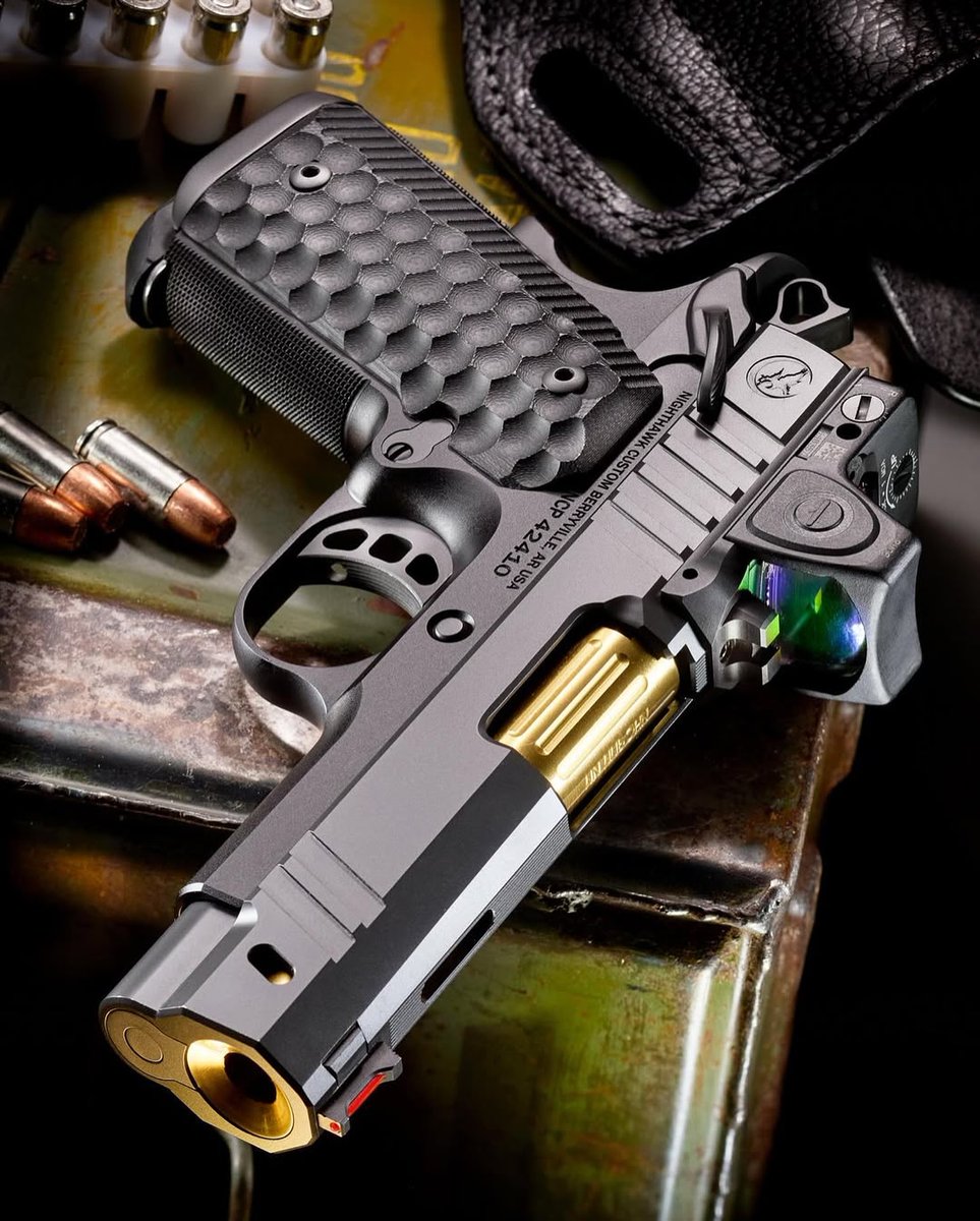 GunBroker's tweet image. Repost from @nighthawkcustom
•
Nighthawk Treasurer // This particular Treasurer features an aluminum frame, fluted barrel hood, our Interchangeable Optic System, and an ambi safety // What’s your dream carry 1911?