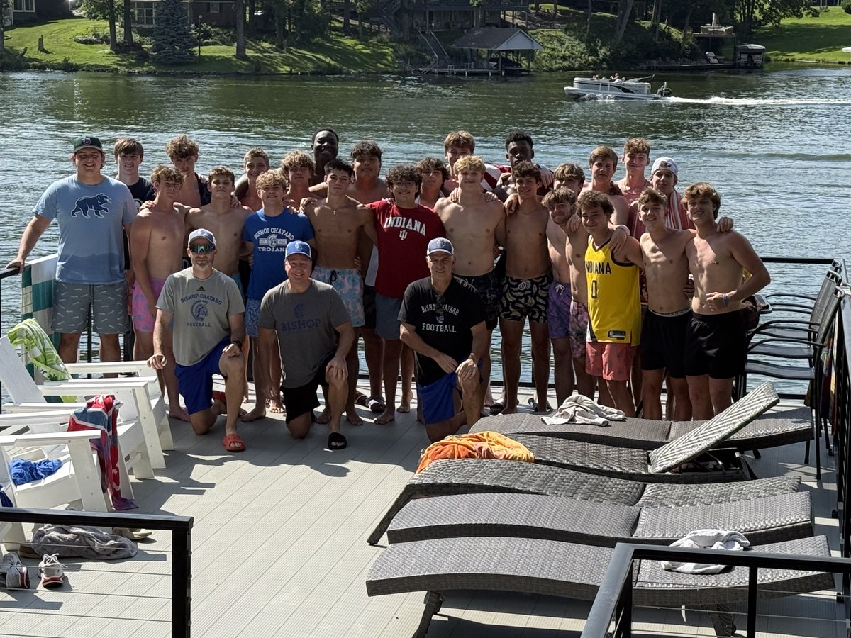 BCHSTrojansFB's tweet image. The Class of 2026 Football Senior Retreat
Football is right around the corner!
#GoTrojans