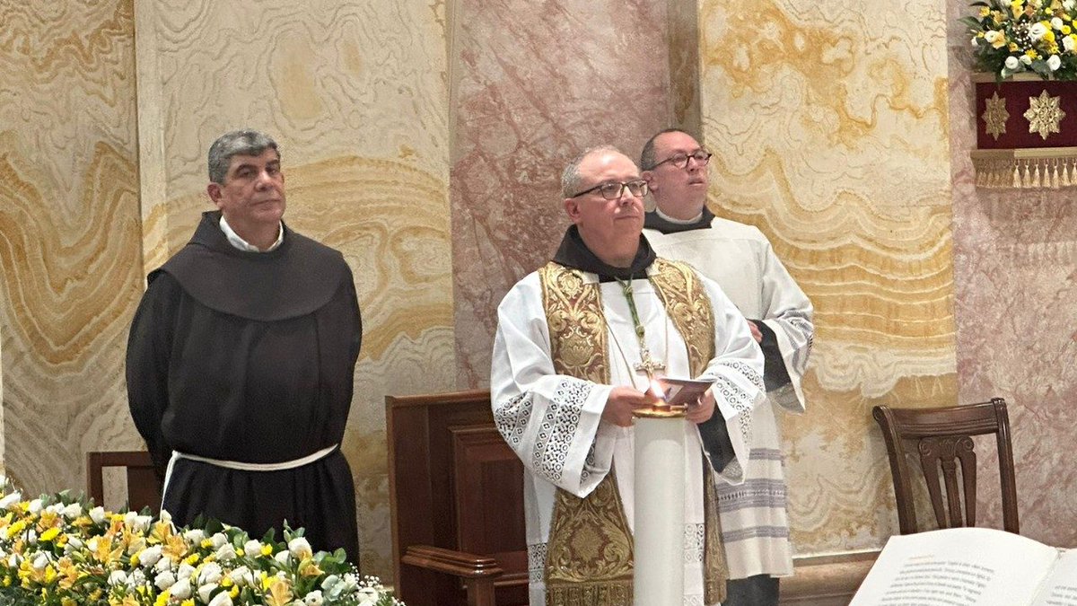 vaticannews_it's tweet image. #Gerusalemme, il nuovo custode Ielpo: senza paure nelle tempeste del mondo. Così il francescano che oggi ha fatto il suo ingresso solenne nella chiesa di San Salvatore
#VaticanNewsIT
Leggi qui ⬇️
shorturl.at/I4RBK