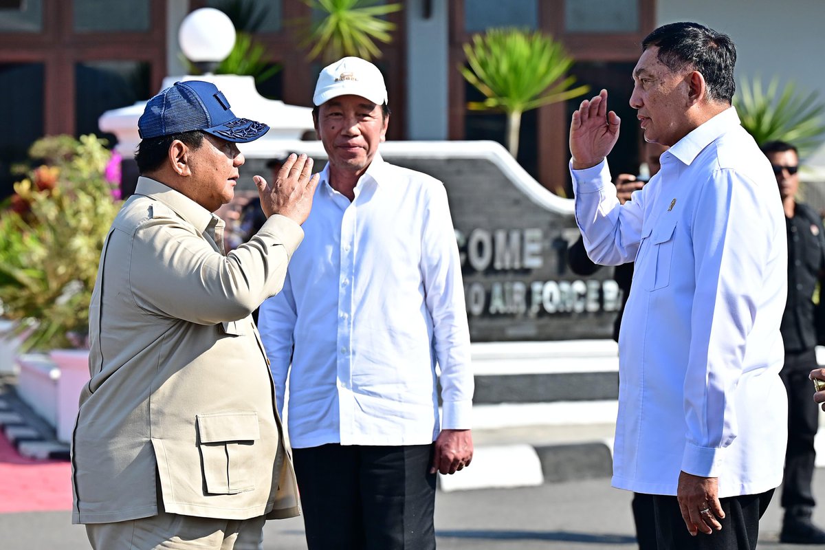 sjafriesjams's tweet image. Presiden Republik Indonesia @prabowo meresmikan Kelembagaan 80.081 Koperasi Desa/Kelurahan Merah Putih (KDMP/KKMP) di Desa Bentangan, Klaten (Senin, 21 Juli 2025).
Gerakan besar ini bukan sekadar peresmian koperasi, tetapi tonggak strategis membangun kemandirian ekonomi desa.…