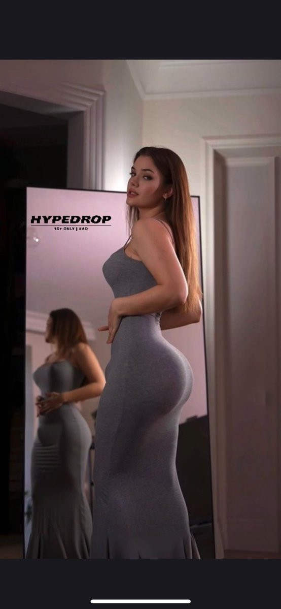 Raiinnyx's tweet image. Do men find this attractive?