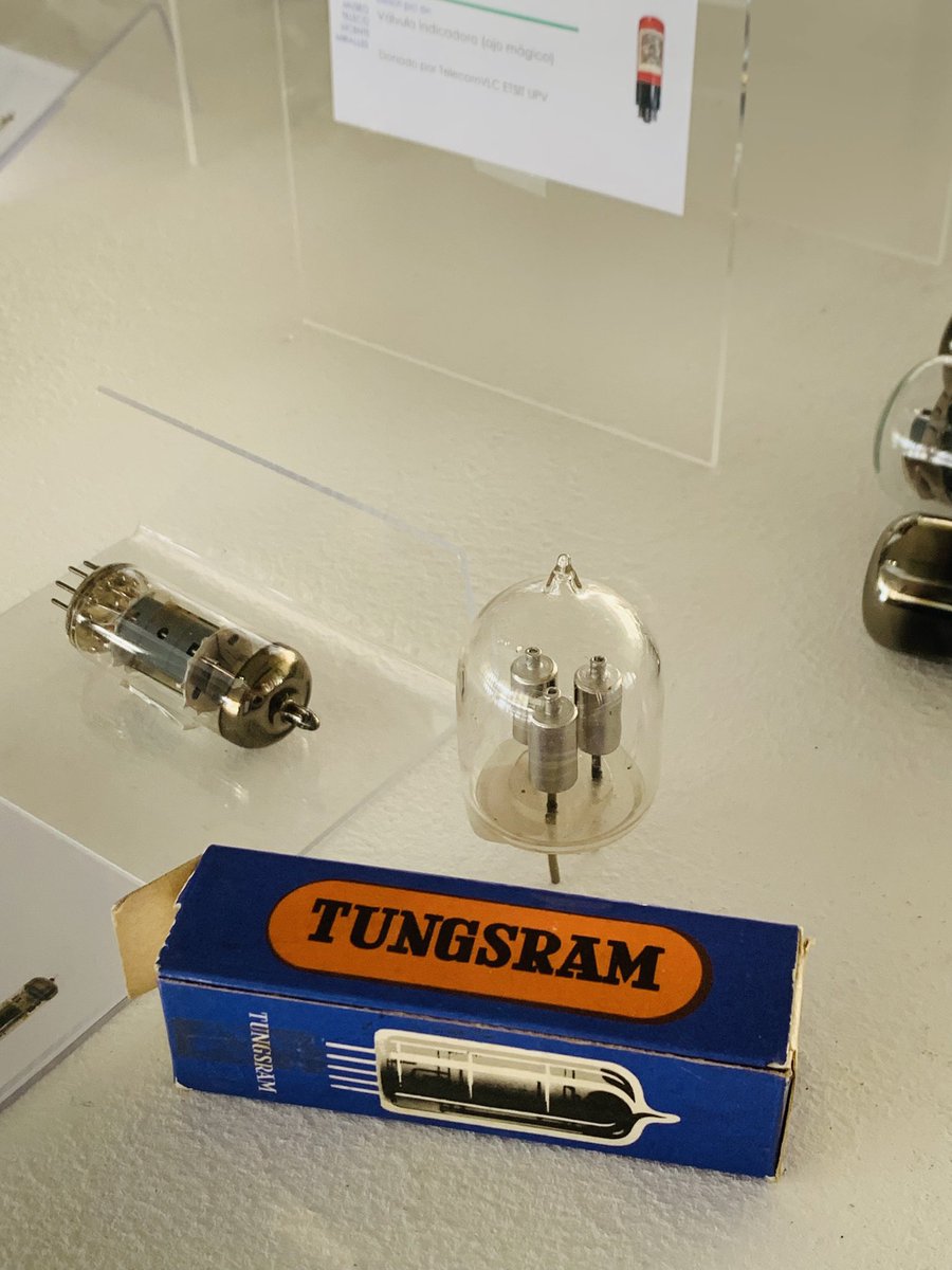 chernandez's tweet image. Belleza vintage !!!
Museo de la Telecomunicación Vicente Miralles @TelecoUPV @UPV
+info:
museotelecomvlc.webs.upv.es