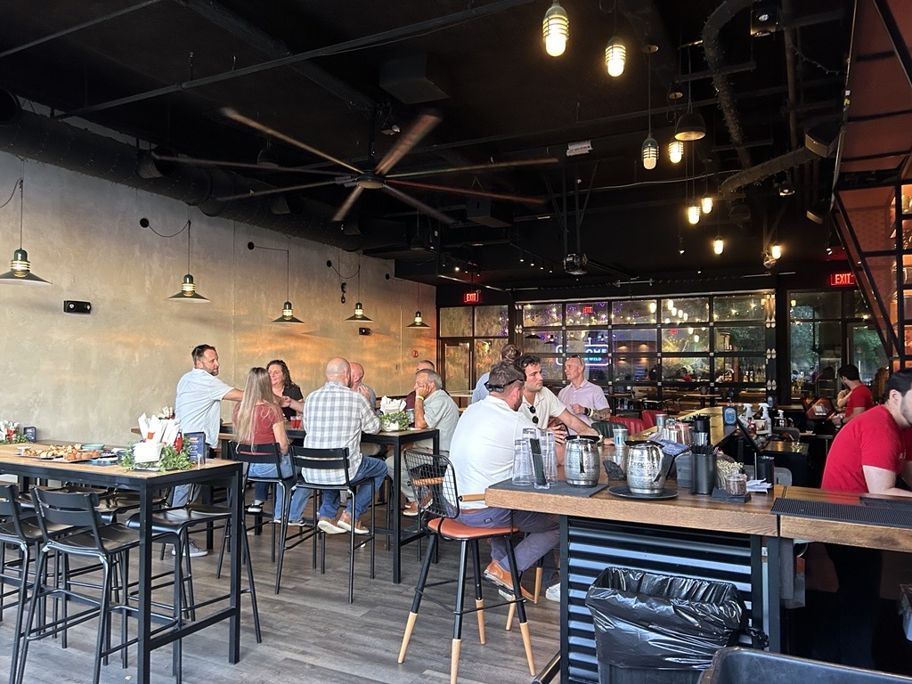 ArchPainting's tweet image. Smiles, games, and a little friendly competition. The Arch Painting team had a company offsite last week where we bonded, laughed, and competed at Urban Wild! Here’s to great people and even better memories! 😊