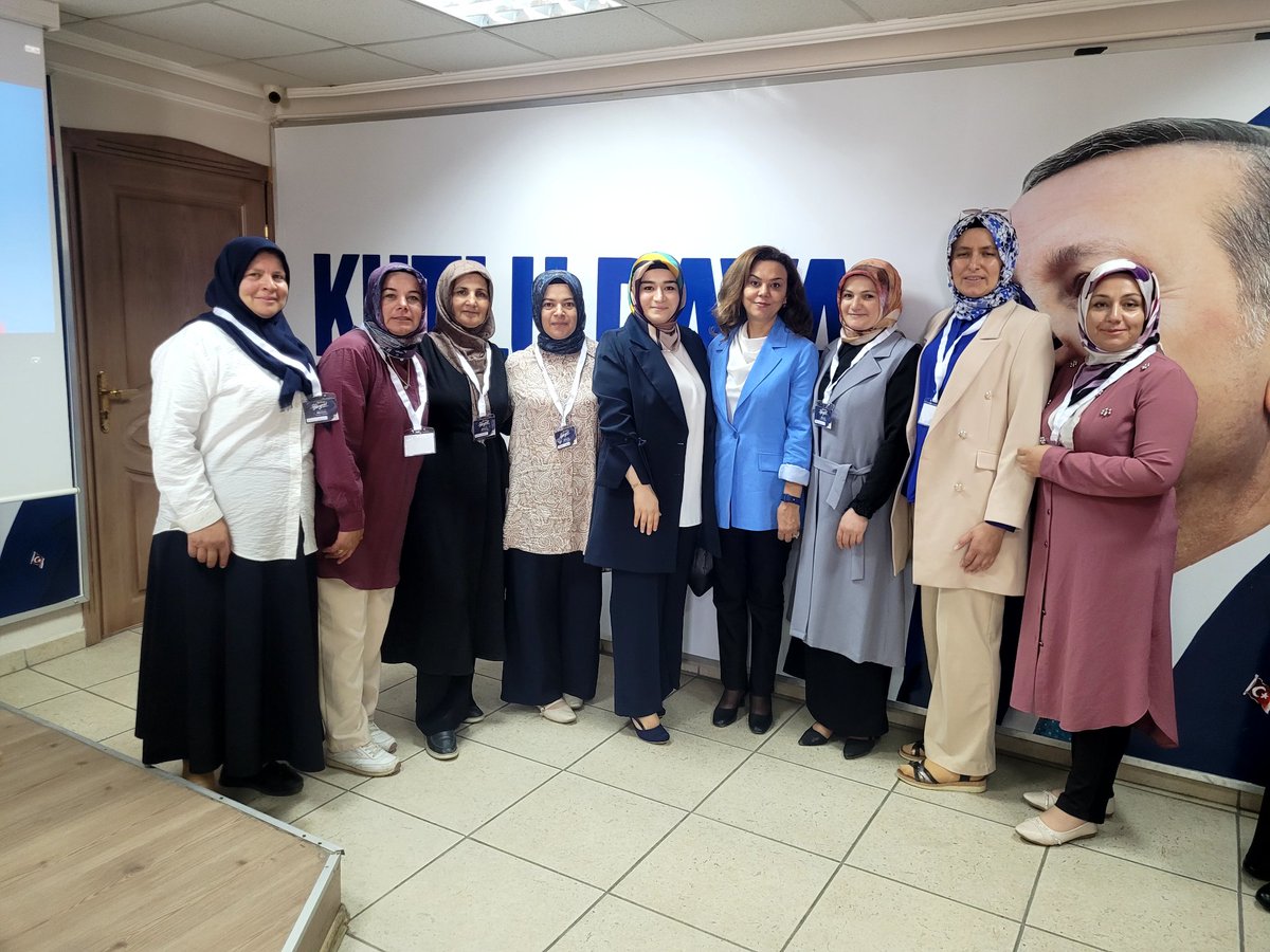 📍 Karaman

İl Başkanlığımızın düzenlediği Temmuz Ayı İl Danışma Meclisi Toplantısına ve akabinde #TeşkilatAkademisi'ne katıldık. Birbirinden kıymetli konuklarımıza ve emeği geçen herkese teşekkür eder, programlarımızın hayırlara vesile olmasını dilerim. #BuSeninHikayen