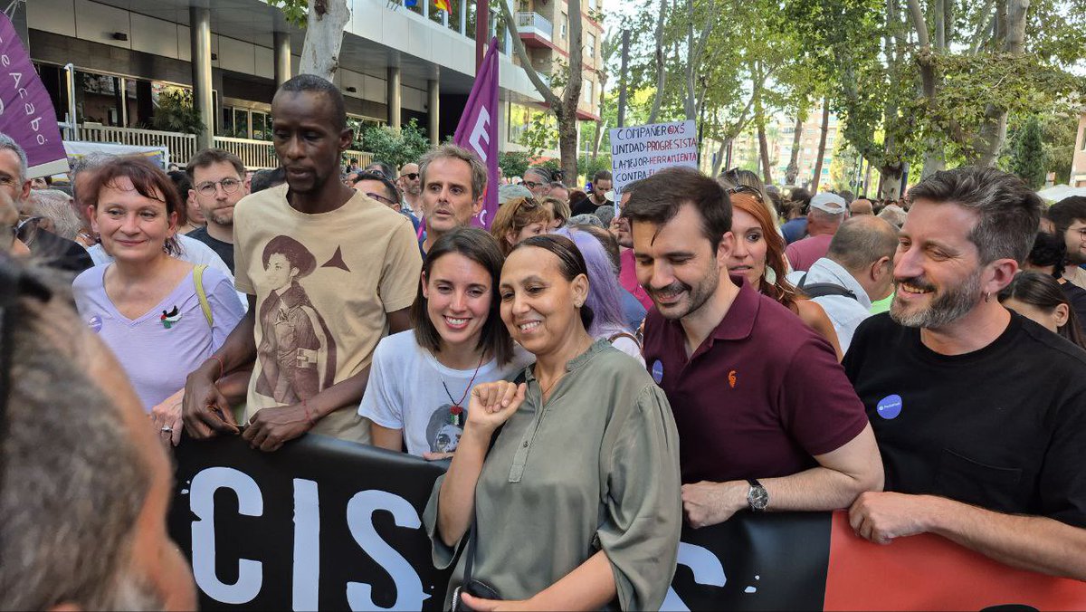 EgioVictor's tweet image. Esto es Murcia 🥹
La gente buena. Las antirracistas, las antifascistas, somos más y mejores que ellos.
