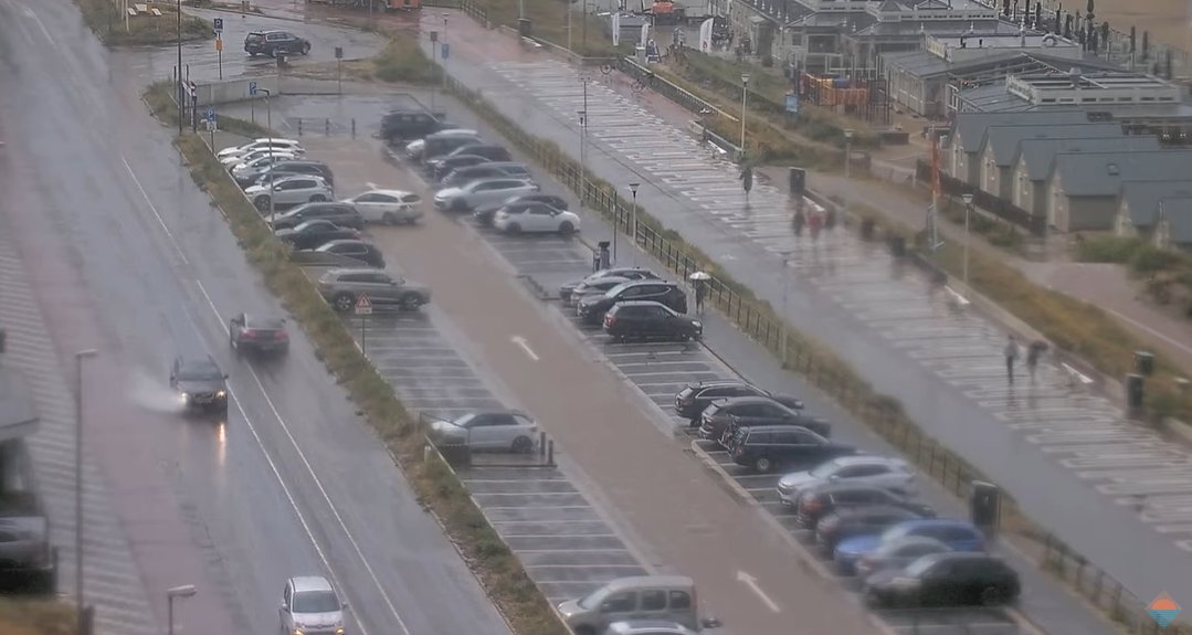 Wateroverlast bij gemeente Zandvoort strandweer.nu/noord-holland/…