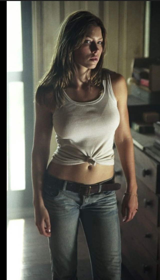 colonelkurtz99's tweet image. —
I wonder what the wardrobe designers were going for with this look in the Texas Chainsaw Massacre remake with Jessica Biel??? 🤣🤣🤣🔥🔥
TCM remake is the quintessential sexy final girl look. Nothing can surpass this I think.