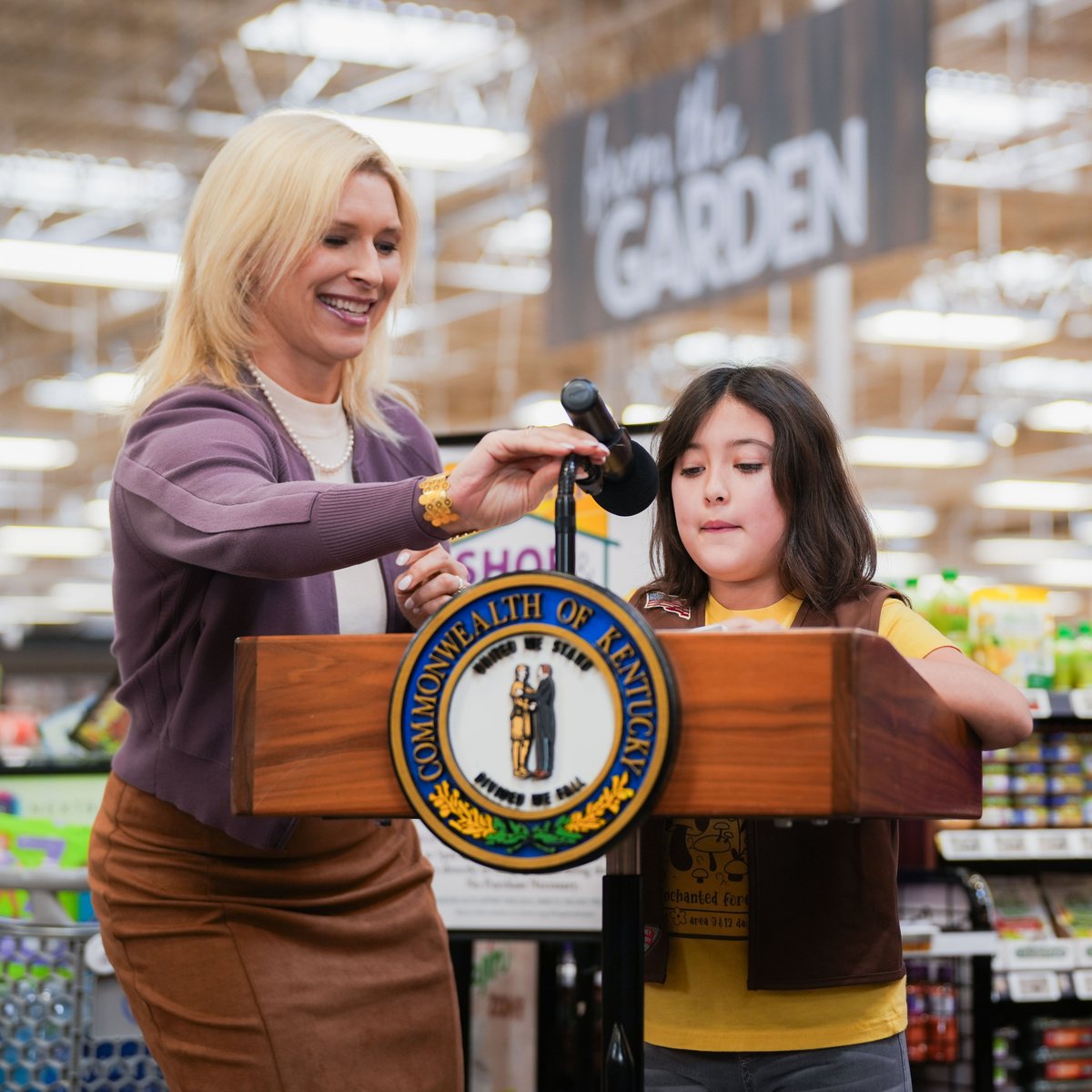 Kentucky, it's time to give our kids the mic🎤

Let's listen to them about what kind of future they want.