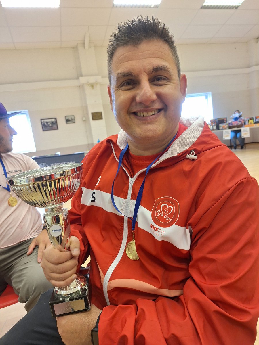 Shine Cup 🏆 

Staffy (C)

Captain, Keeper , Cat , DJ 

👏 👏 👏