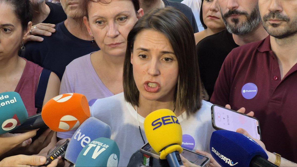 MariaMarinMart's tweet image. ✊️Hoy les hemos demostrado a los nazis que los que sobran de nuestras calles son ellos.