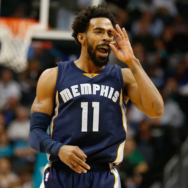 Dame back to Portland

CP3 back to the Clippers…

….Why Not? 👀