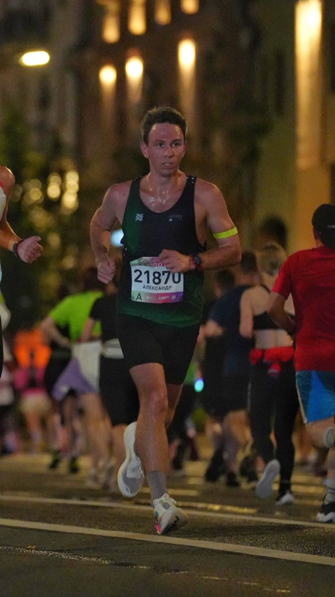 Сбегал как тренировку так как формы еще нет после болезни. Первая половина 17:59 вторая 17:43
Вышло 35:42