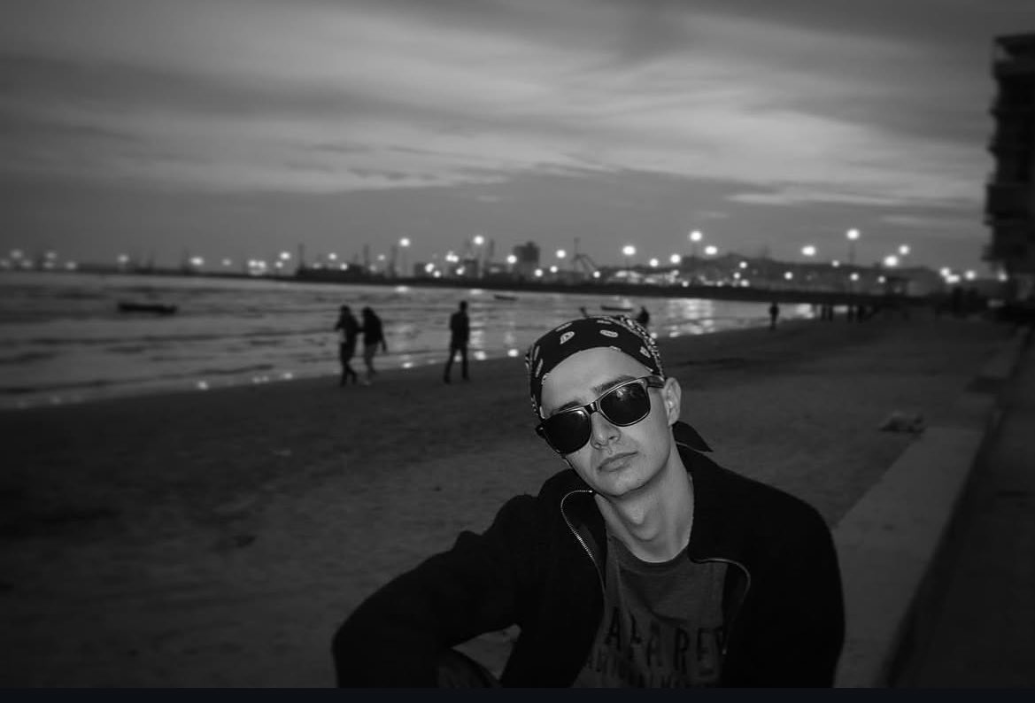 thealonedream's tweet image. #Throwback #2k19