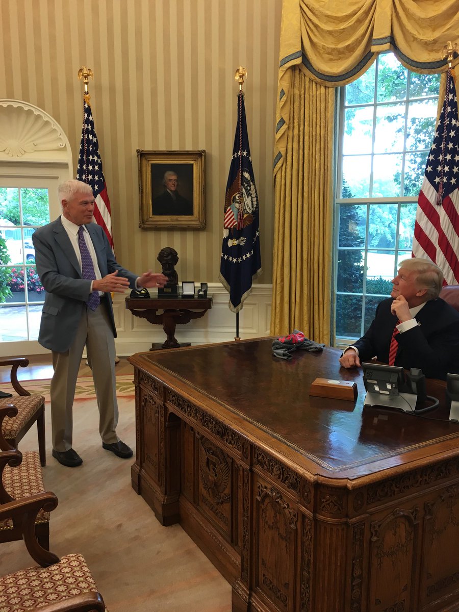 HowieCarrShow's tweet image. Eight years ago today! Charlotte and I had the chance to spend one-on-one time with @realDonaldTrump in the Oval Office.