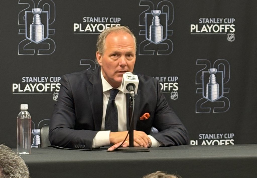 CatsNBoltsPod's tweet image. Jon Cooper Names Team Canada Olympic Coaching Staff 🍁 🏒 🧢
rodpedersen.com/cooper-names-o…
