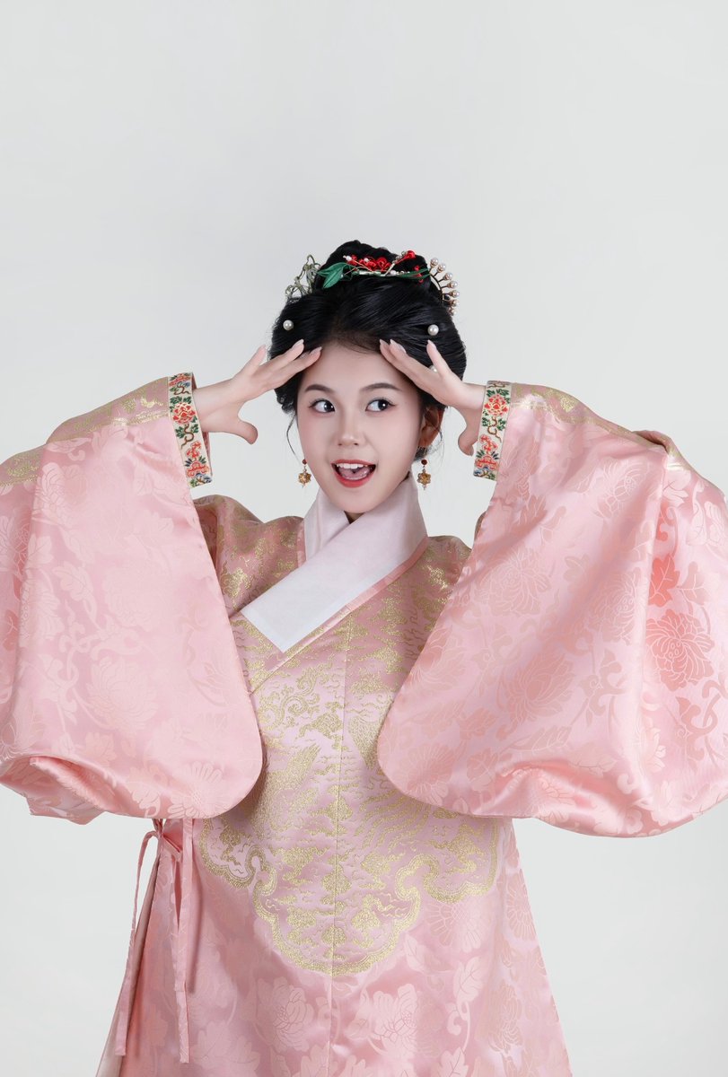 Hanfu_CN tweet media