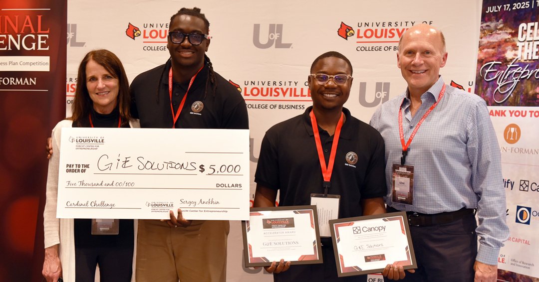 The Cardinal Challenge event brought together 13 Innovation and Global MBA student teams presenting forward-thinking products and services. Golden Mashindi and Emmanuel Haynes of G&amp;E Solutions received the People's Choice award. #UofL #UofLBiz #Entrepreneurship #Innovation #MBA