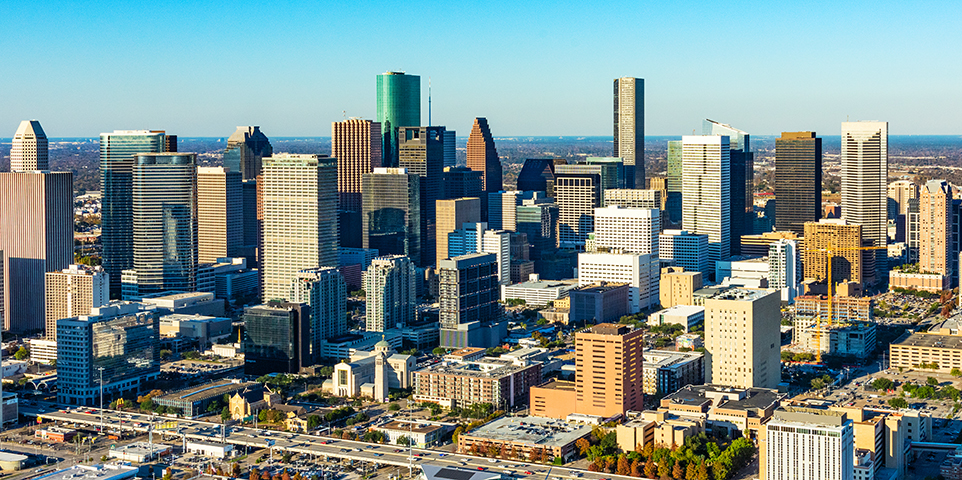 iiiorg's tweet image. Texas ranks as the sixth-least affordable state for homeowners #insurance, according to a new Triple-I’s latest Issues Brief, reflecting the state’s increasingly complex and costly risk environment.

📘  Explore the full Issues Brief: bit.ly/46MOi4G

#HomeownersInsurance