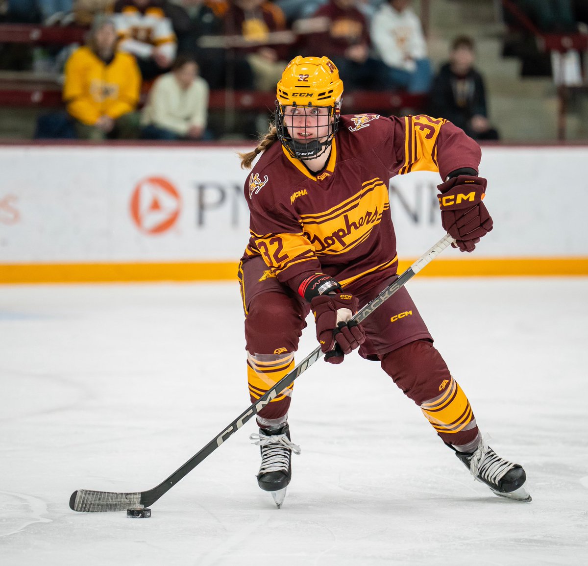 GopherWHockey's tweet image. All-WCHA in her first year in Maroon & Gold ⭐️
Up next: senior season for @sydmorrow12