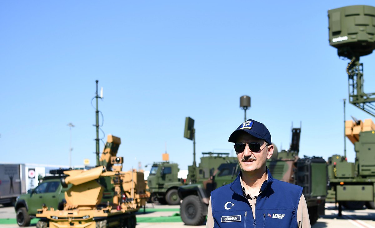 Envanteresmi's tweet image. 🗣️ SSB Başkanı Prof. Dr. Haluk Görgün:
❝Uzayda yapılan yatırımlar ve sağlanan hâkimiyet, stratejik açıdan büyük önem taşıyor❞
❝Artık kendi uydularımıza ve yerli konumlama sistemlerimize sahibiz❞