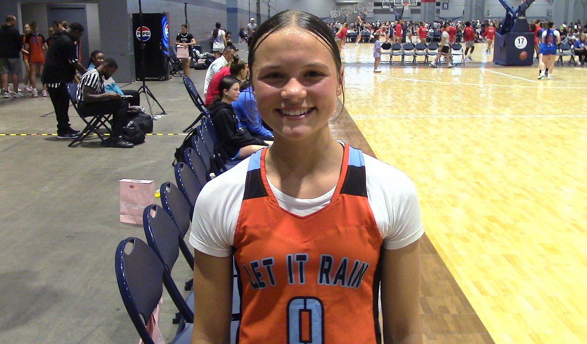 niketoc's tweet photo. Zoey Zukowski scored 9 of her 13 points in the second half to contribute to @letitrainbball rallying for a 67-62 win in the 13U Chicago division final against @warwickworkouts DeJong. Let it Rain overcame a 32-24 halftime deficit to prevail #NikeTOC #ChampionsComeToPlay #Chicago https://t.co/iA0nRxzzUL