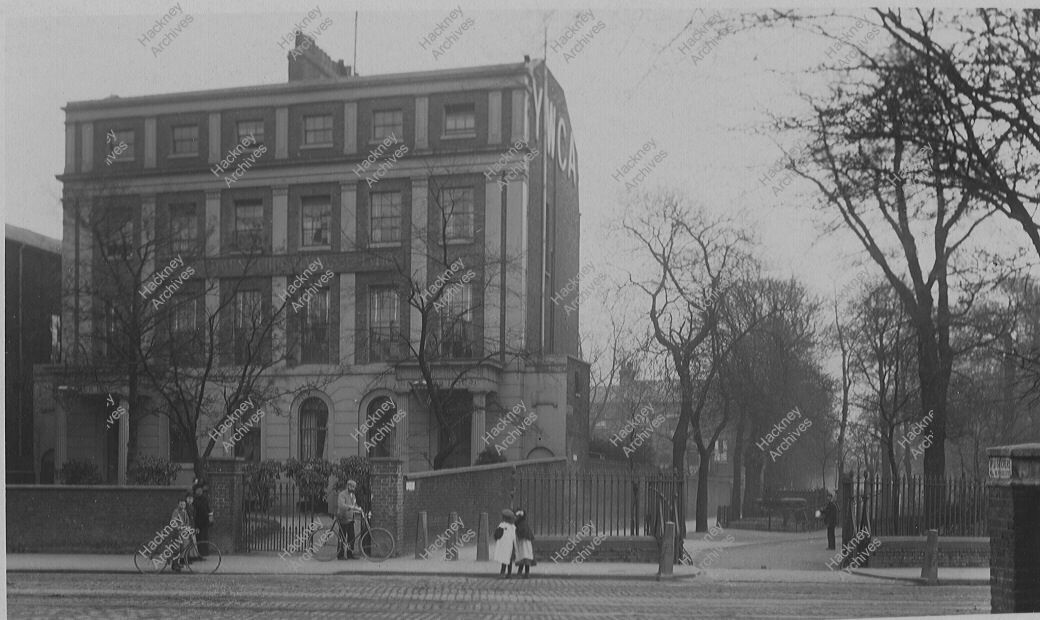 soxgnasher's tweet image. LOWER CLAPTON ROAD, 1898. east side, showing St. John&apos;s Rectory [ in use as Y.M.C.A. building] and to entrance to churchyard, north of Tower. Postcard rebuilt as Hackney Police Station now in use as a Free school?