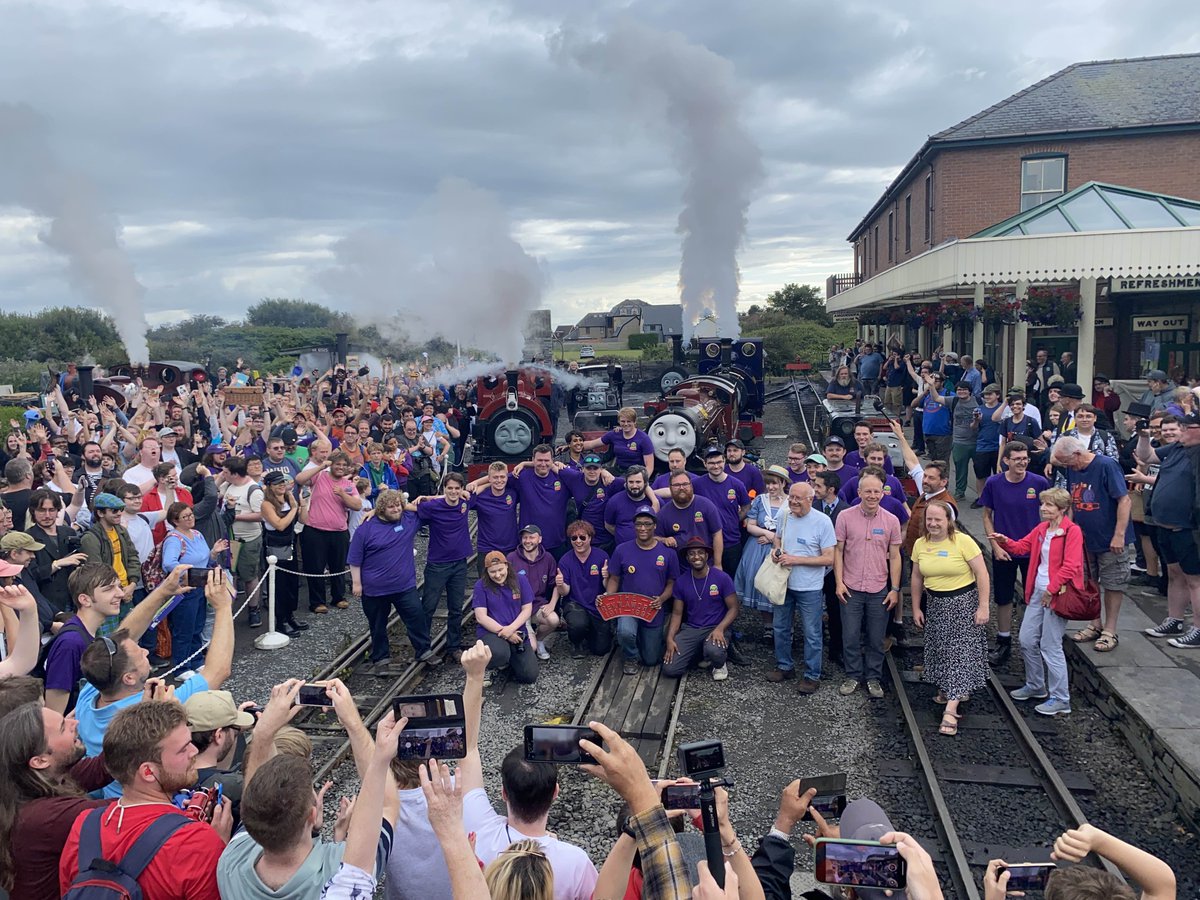 RailInspector's tweet image. Purpleant Way Gang, signing off for now.
📸 @85FProductions