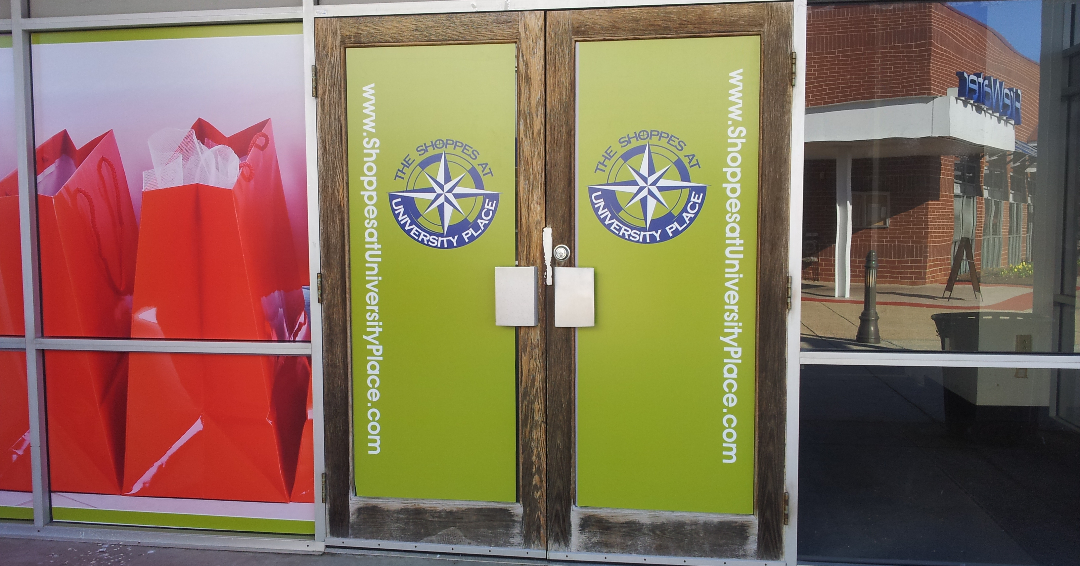 Capitalwraps's tweet photo. Turning construction zones into marketing opportunities! We just wrapped a mall with vibrant new construction window graphics. Smart way to keep shoppers excited. #MallGraphics #WindowGraphics #RetailDesign https://t.co/pvE5206vmr
