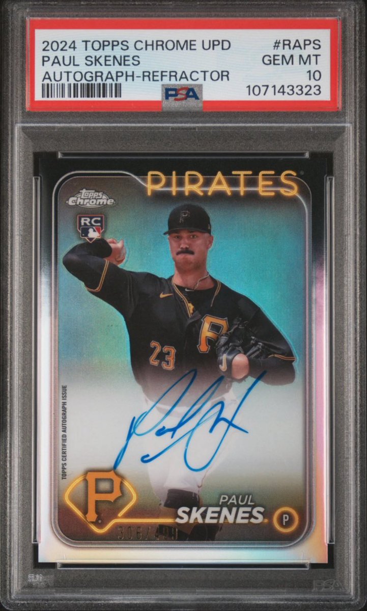 rutkap75's tweet image. ISO a Topps Chrome Update Paul Skenes Refractor auto /499 PSA 10 only.
Photo for reference.