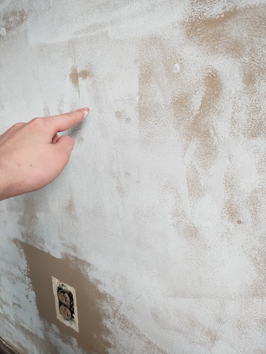 asdkfjasdlfjd's tweet image. Just another day of DIY carpentry. This is normal for a handyman like me