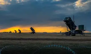 World_At_War_6's tweet image. 🇺🇸"TRUMP AND MERZ HAVE JOINED FORCES TO STAND AGAINST PUTIN"
Germany and the United States have reached an agreement to provide five Patriot air defense systems to Ukraine, as stated by Germany's Defence Minister Boris Pistorius.
The statement from Pistorius arrives in the wake…