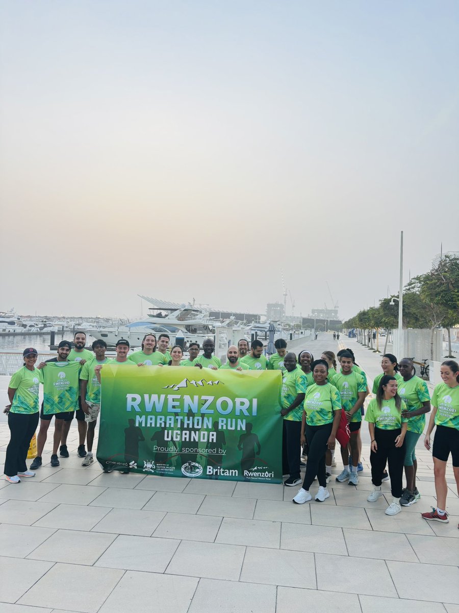 Hellenafrica's tweet image. Dubai Marina - Rwenzori Marathon activation done with Ambassador Zaake Kibedi and JJRC (biggest running club in Dubai) co - founder Angus .
This is a big step for the Middle East Market and Uganda Tourism. #Dubai
@wekesa_amos @RwenzoriMarathn @Amb_ZaakeKibedi @WasswaEmma_