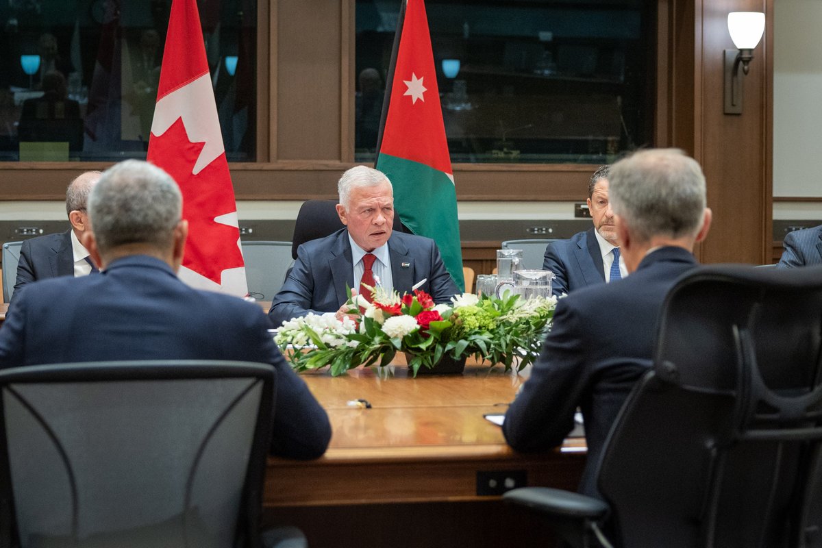 jordantimes's tweet image. King, Canada PM discuss regional developments, ways to enhance cooperation (Photos courtesy of Royal Court)
Read more 🔗
jordantimes.com/news/local/kin…