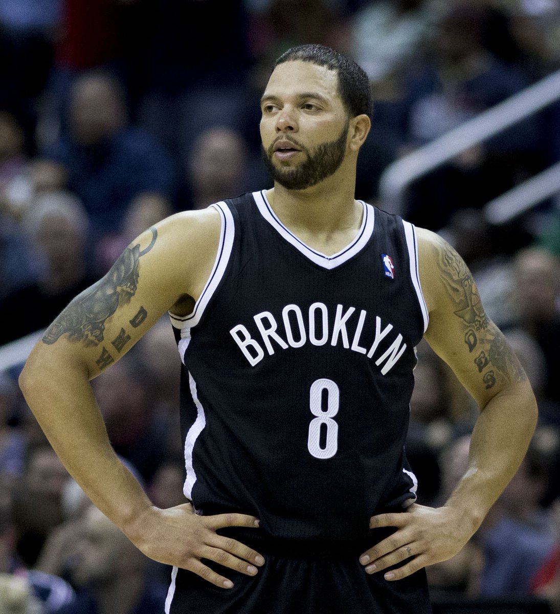 NetsDepiction's tweet image. Dame to Portland
Chris Paul to Clippers
Why not?